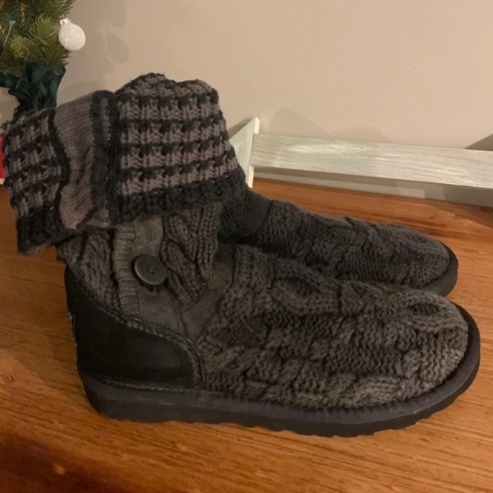 UGG Black Cable Slouch Boots Women’s 5